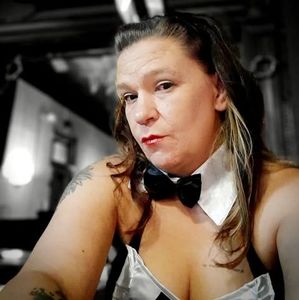 Meet your Posher, Rebekah